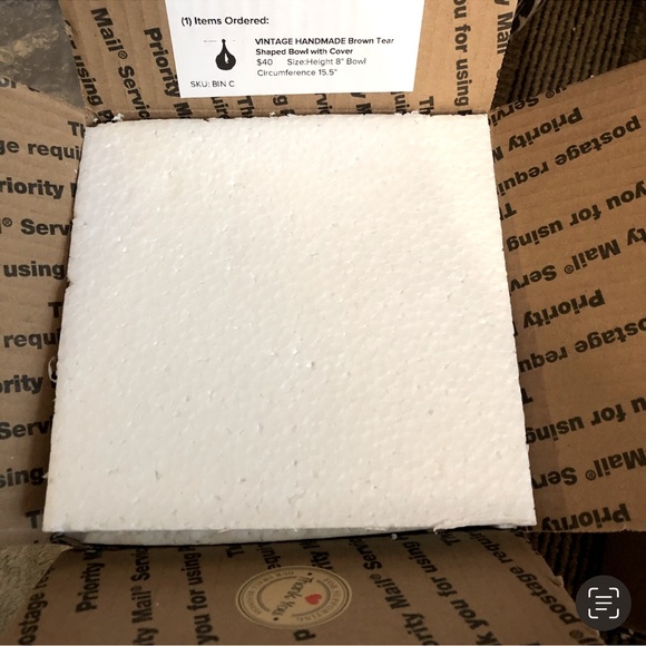 !!!WELCOME TO MY CLOSET!!! - Picture 10 of 13